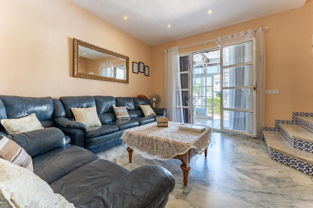 Townhouse Beachside Fuengirola Bagian luar foto