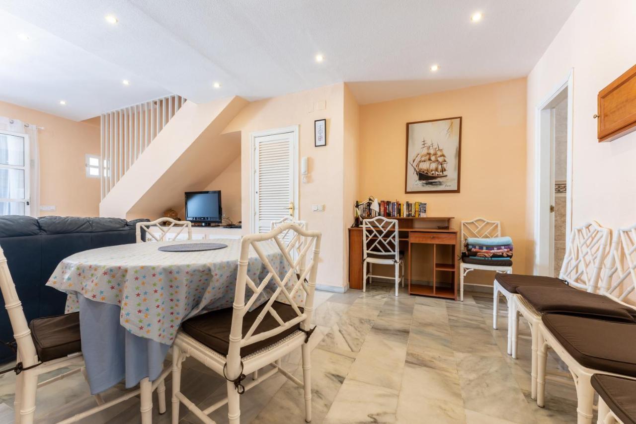 Townhouse Beachside Fuengirola Bagian luar foto